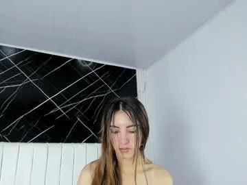 Freechat shirleyhott on Chaturbate
