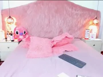 skarletruiz on Chaturbate