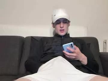 skinnyguywithbigd on Chaturbate 
