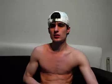 skinnyguywithbigd on Chaturbate 