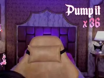 Freechat soffiqueen on Chaturbate