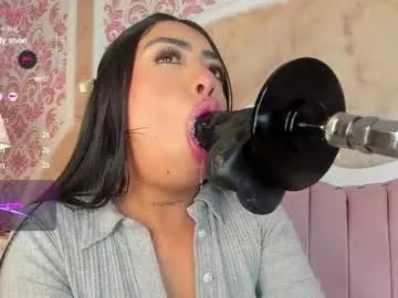 Freechat sofia_fantasyy on Chaturbate