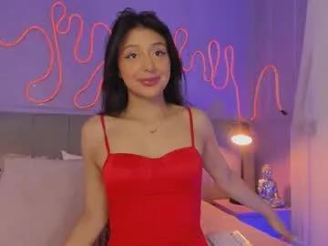 Freechat sofly_s on Chaturbate