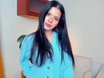 softlyy_bold on Chaturbate