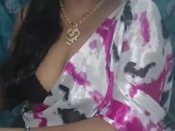 Freechat sophia_indian on Chaturbate