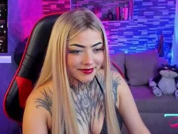 sophiaa_cherry on Chaturbate
