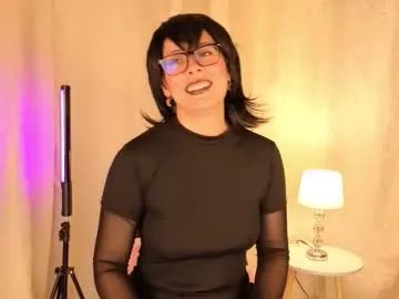 Freechat sophiadumont on Chaturbate