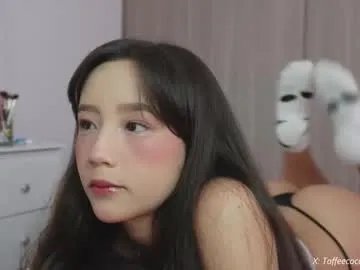 sophie_lii on Chaturbate