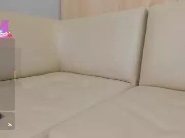 sophieharris__ on Chaturbate