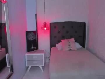 Private sophiemeyer on Chaturbate