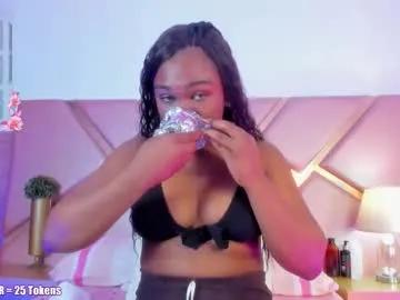 Freechat sophiesinclair on Chaturbate