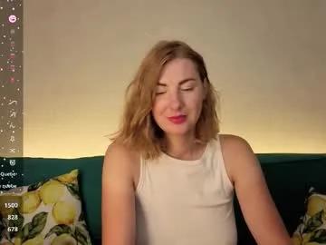 Freechat soulmategirl on Chaturbate