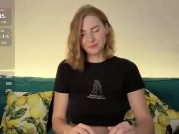 Freechat soulmategirl on Chaturbate