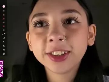 Freechat stephaniesally on Chaturbate