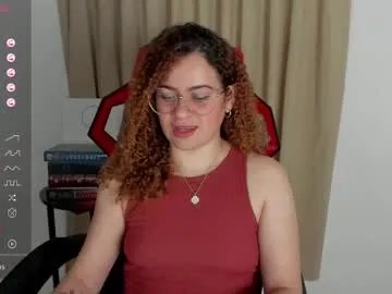 sultrysecrets_ on Chaturbate