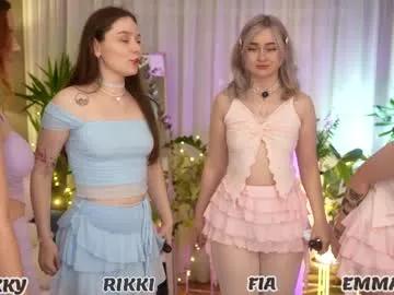 sunnyfia on Chaturbate 