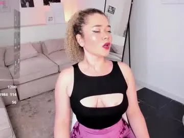 Freechat susan_blond on Chaturbate