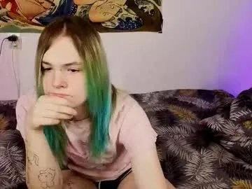 sweet4t on Chaturbate