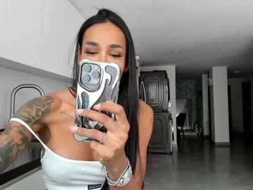 sweetlaurasaenz on Chaturbate 