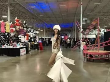sweetlaurasaenz on Chaturbate 