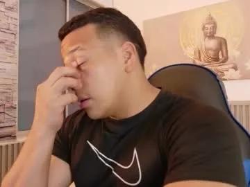 tom_muscle1 from Chaturbate