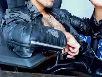 Freechat tommy_bred on Chaturbate