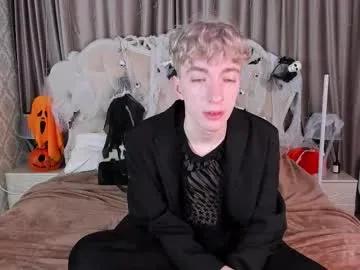 Freechat trevorbenson on Chaturbate