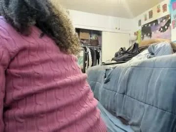 Freechat vixenfyre on Chaturbate