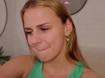 Freechat wendy__doll on Chaturbate