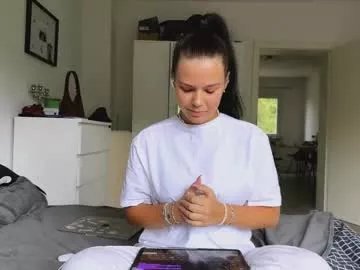 wildahankin on Chaturbate