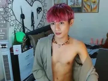 Freechat wildesttwinky on Chaturbate
