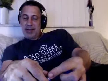 xxxfiveninexxx on Chaturbate