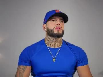 yamp_bigcock from Chaturbate