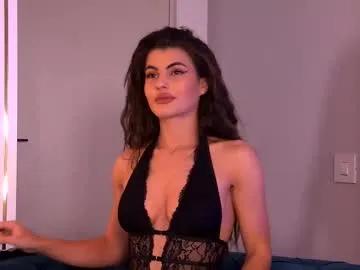 yasminaluna on Chaturbate