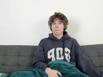 yen2025 on Chaturbate