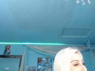 adrianna_fox on Flirt4Free 