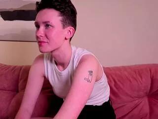albertine_newark on Flirt4Free 