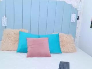 alison_ferrer on Flirt4Free 