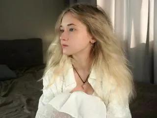 alodie_alkins on Flirt4Free 