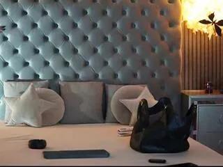 amely_jenner on Flirt4Free 