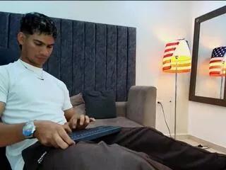 andres_stud on Flirt4Free 
