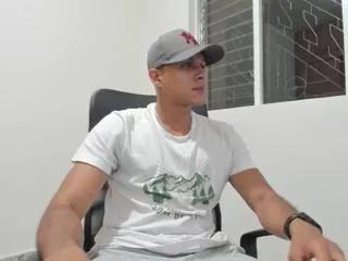 andy_corleone on Flirt4Free 