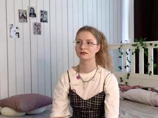 anjelica_sillas on Flirt4Free 