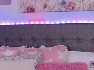 antonella_lee on Flirt4Free 