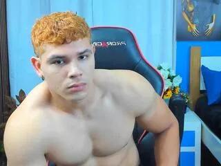 aurelio_strong on Flirt4Free 