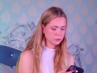 becca_vressel on Flirt4Free 