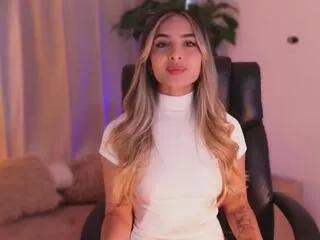 bela_thomson on Flirt4Free 