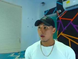 bramdon_smith on Flirt4Free 