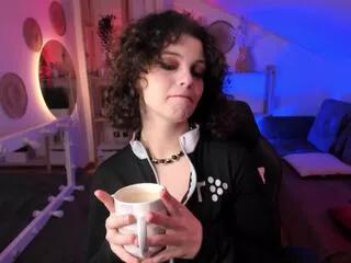 curly_vix on Flirt4Free 