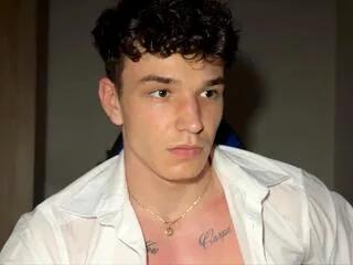 danny_cuomo on Flirt4Free 